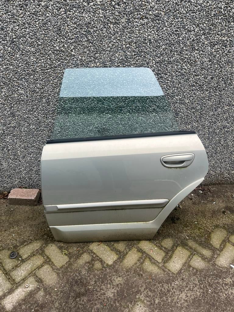 Subaru Outback Deur links achter Gebruikt Grijs, Subaru, Gebruikt, Ophalen of Verzenden, Voor