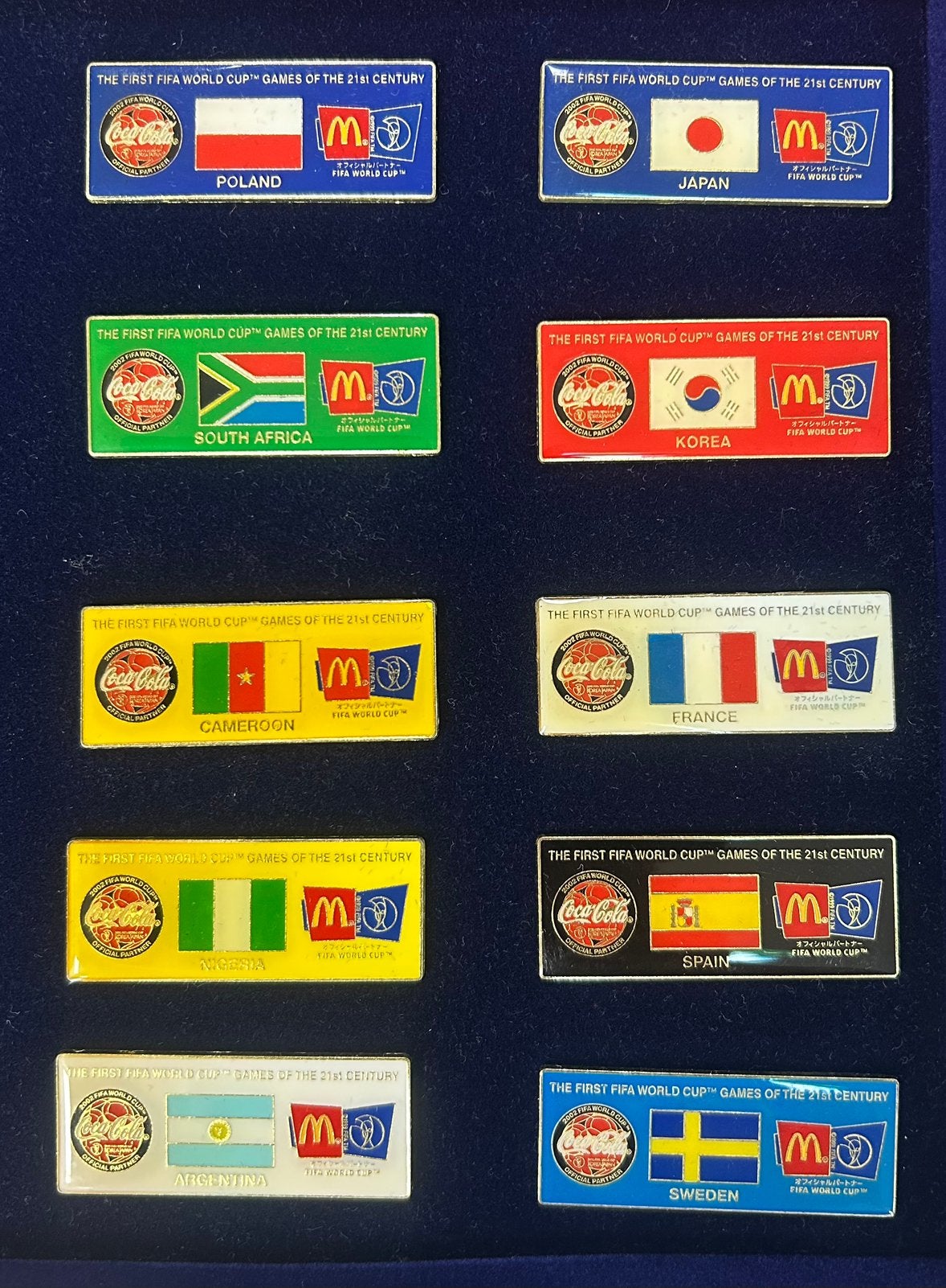 Coca Cola, Mc Donalds, WK voetbal 2002, pins set, Verzamelen, Ophalen of Verzenden, Nieuw, Sport, Speldje of Pin