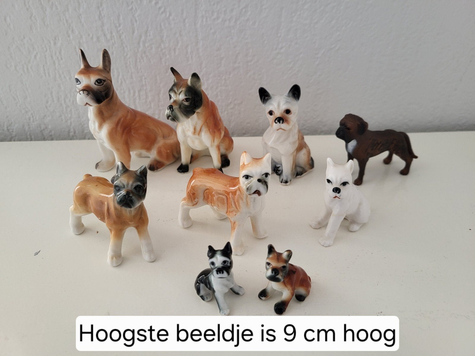 Verzameling van 9 Boxer beeldjes / hondenbeeldjes, Ophalen of Verzenden, Zo goed als nieuw, Dier