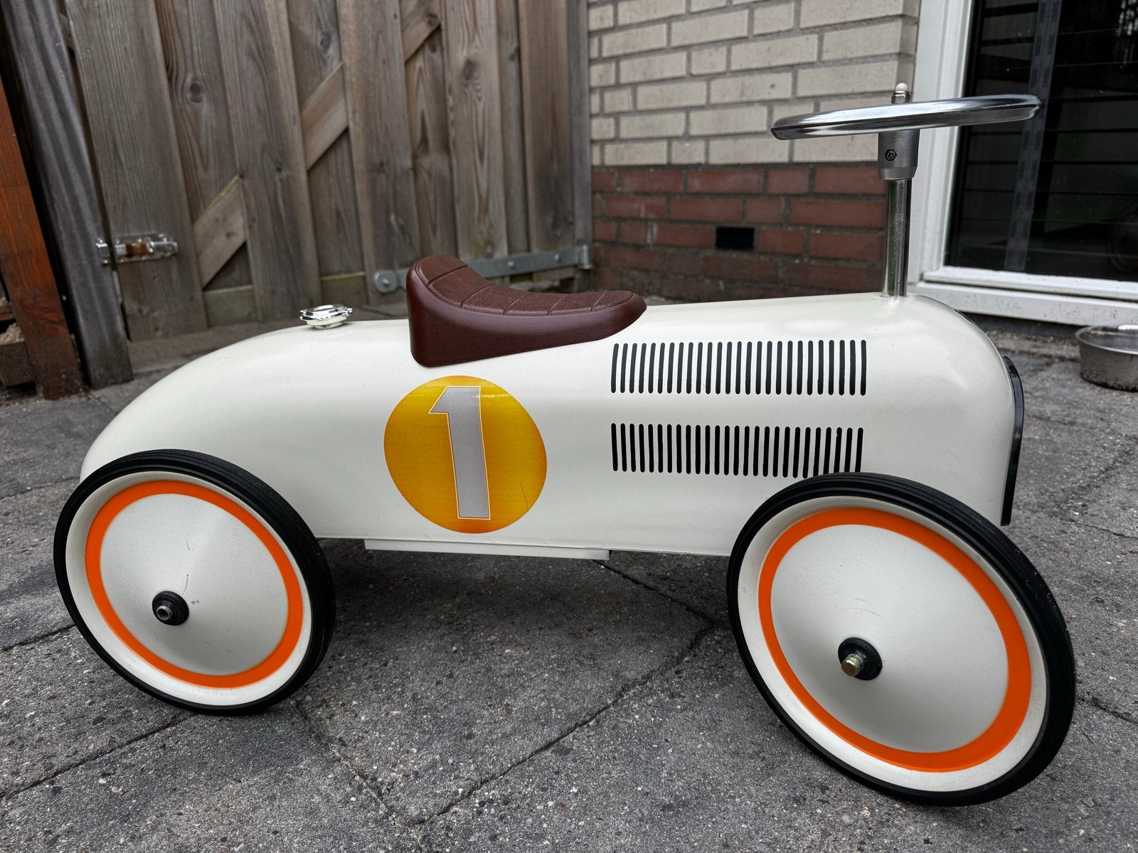 Retro Roller Loopauto - Crème kleur, Kinderen en Baby's, Speelgoed | Speelgoedvoertuigen, Gebruikt, Ophalen