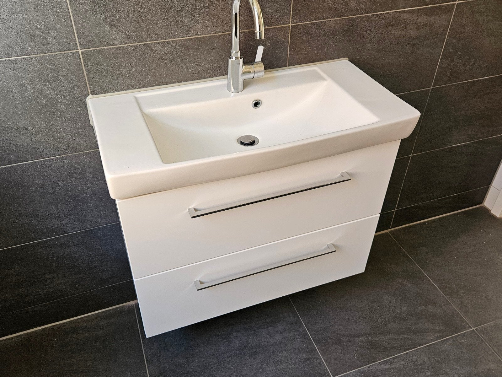 Dansani Mido+ mat wit 80 cm compact met spiegelkast, Huis en Inrichting, Badkamer | Badkamermeubels, Ophalen, Zo goed als nieuw