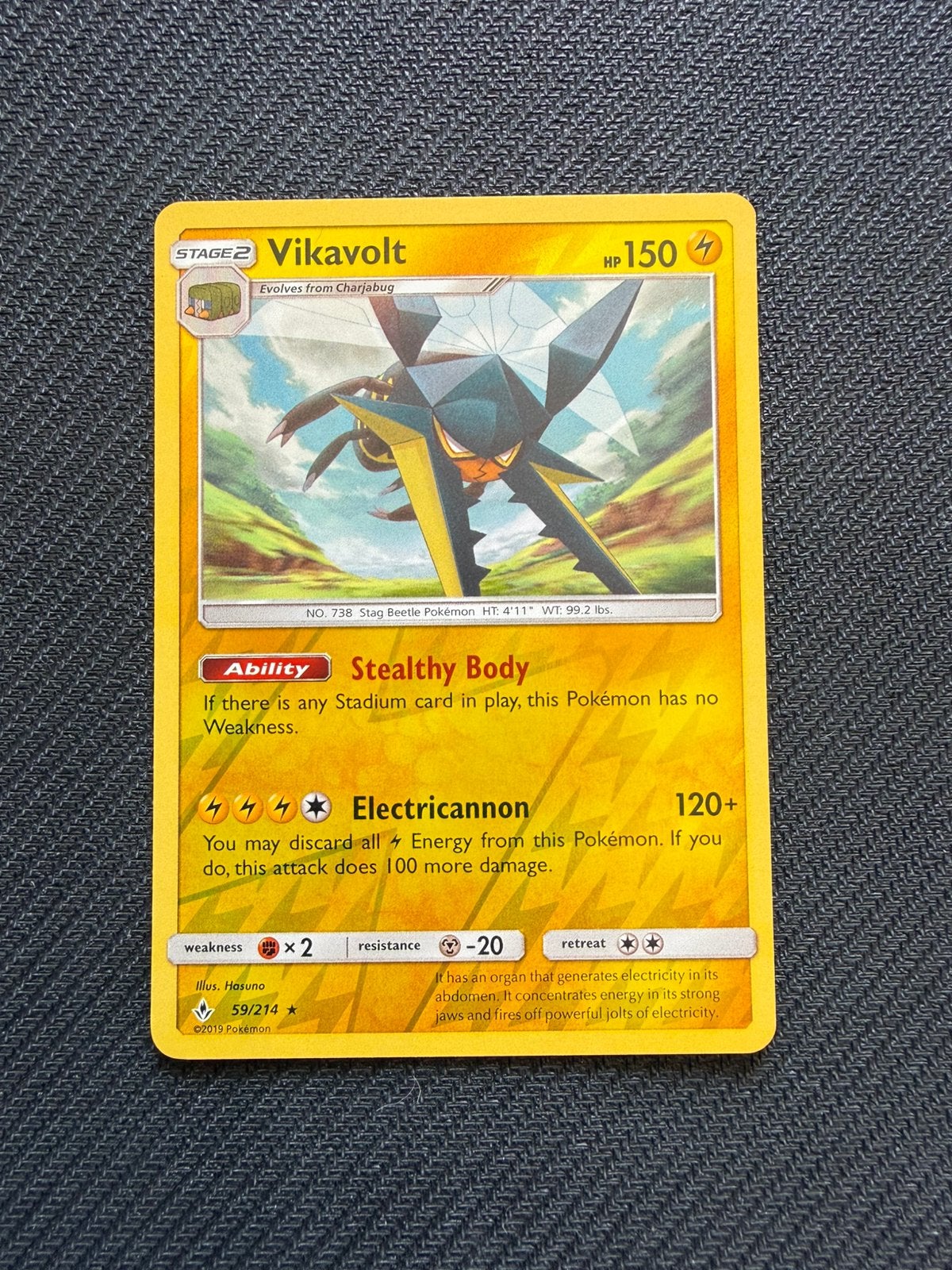 Vikavolt 59/214 Reverse Holo Unbroken Bonds Pokemon, Ophalen, Nieuw, Losse kaart