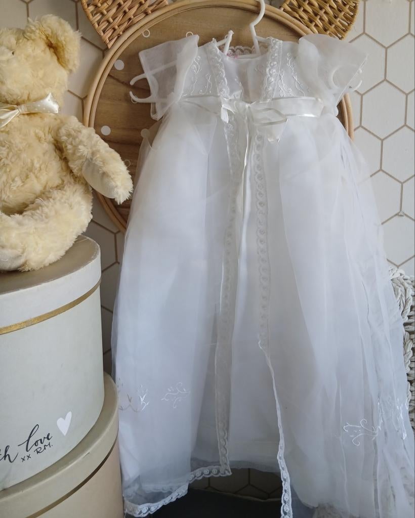 Nieuwe witte doopjurk met mutsje, Ophalen, Nieuw, Meisje