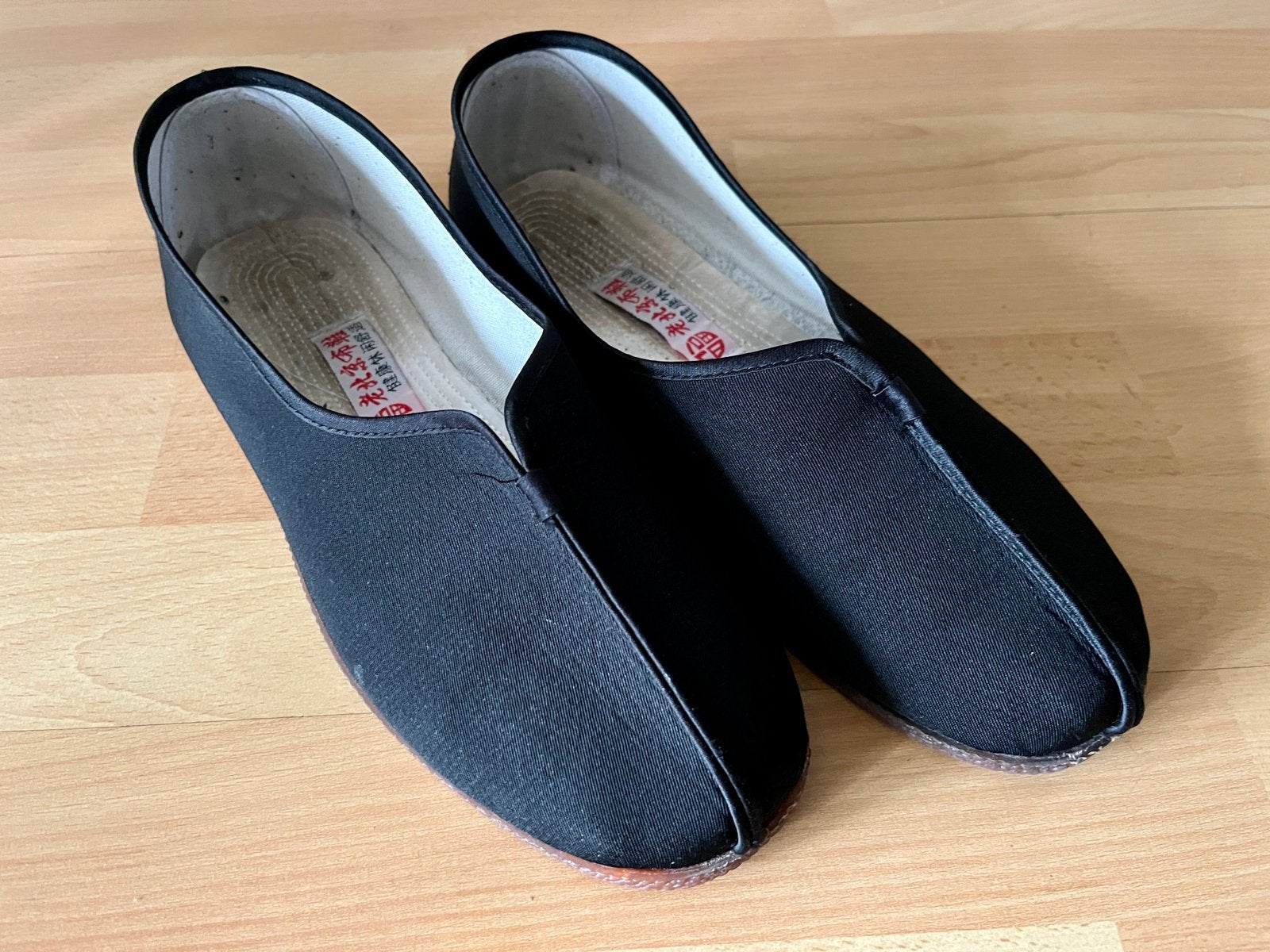 Zwarte Taiji Taichi Wushu kungfu Qigong schoenen maat 43, Maat XS of kleiner, Judo, Ophalen of Verzenden, Vechtsportschoenen