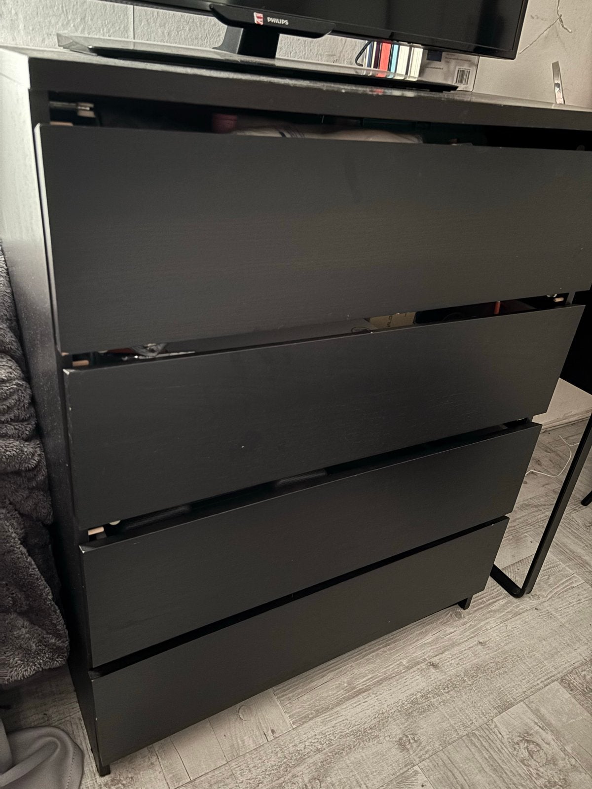 IKEA ladekast, zwart, 4 lades, Ophalen, Gebruikt, 100 tot 150 cm, 50 tot 100 cm