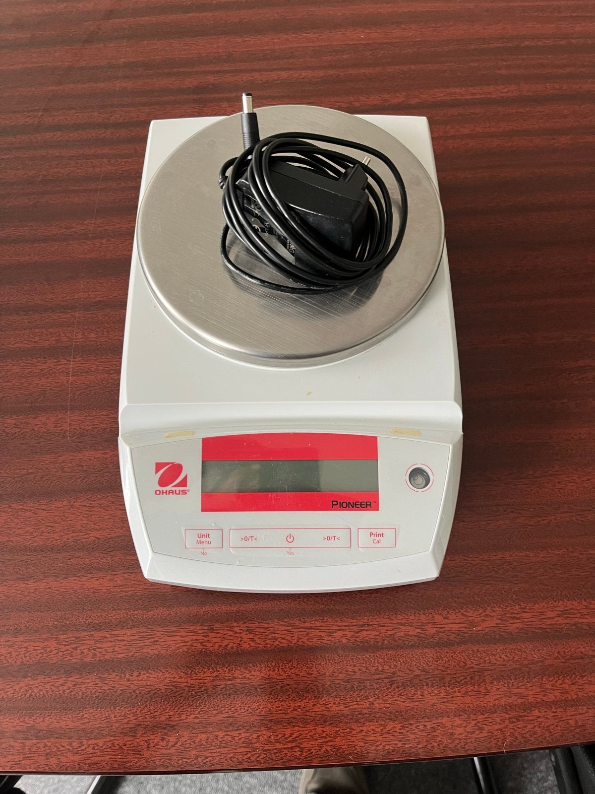 Ohaus Pioneer Precisieweegschaal PA2202 - Zo goed als nieuw, Ophalen, Zo goed als nieuw, Precisieweegschaal, Minder dan 50 kg
