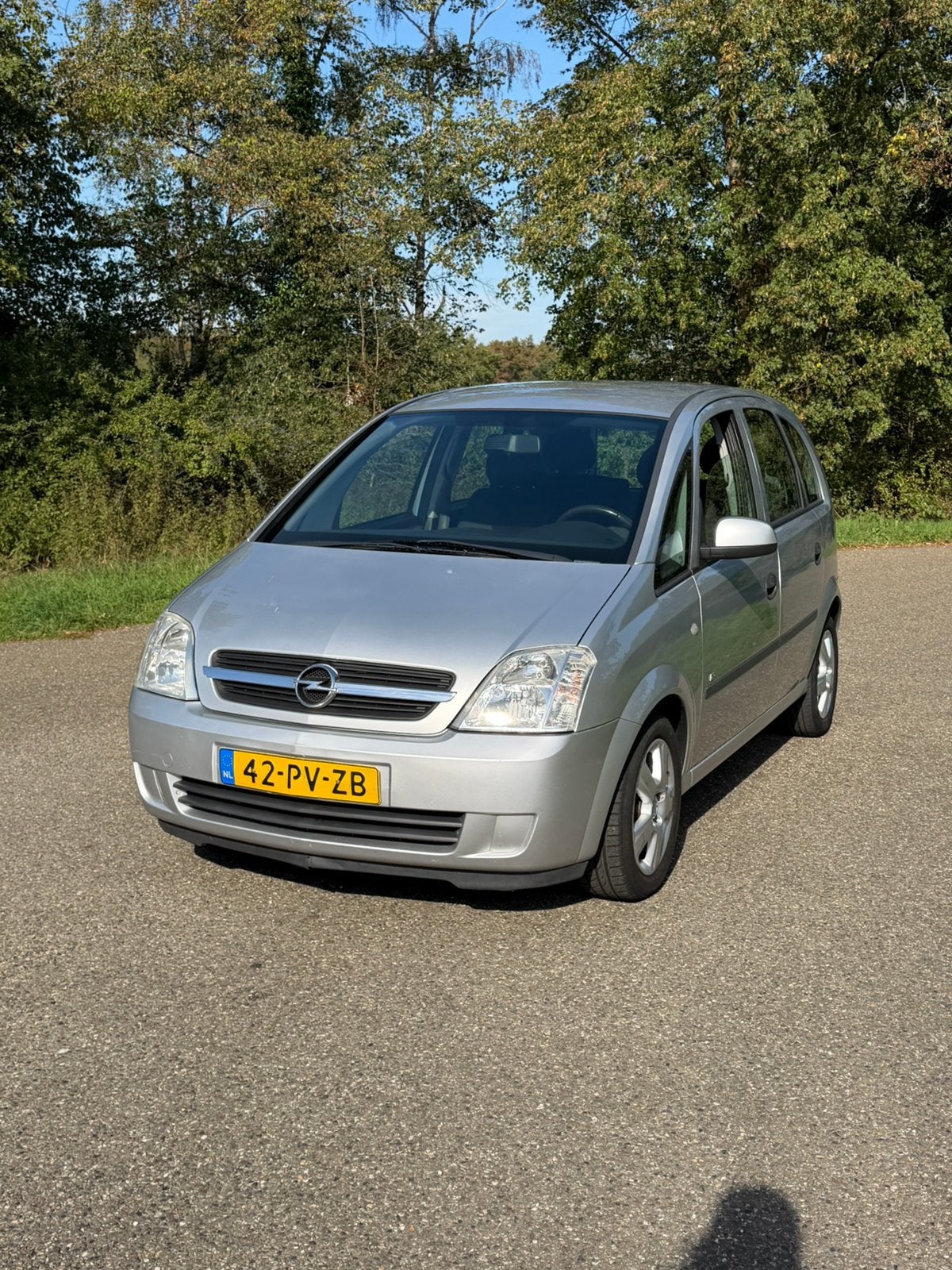 Opel Meriva 1.6 16V Easytronic 2004 Grijs, Auto's, 4 cilinders, 100 pk, 1200 kg, Particulier