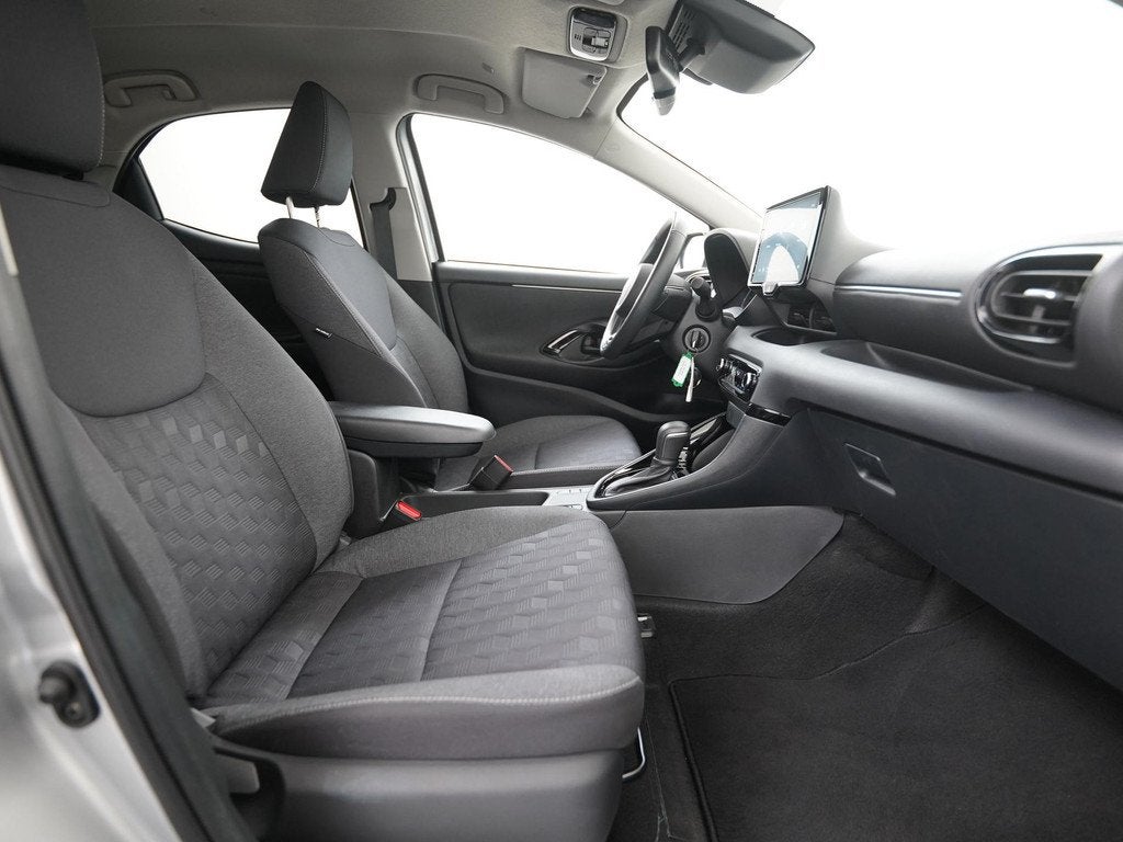 Toyota Yaris 1.5 Hybrid 115 Business Plus | Camera | Digital, Auto's, Toyota, 12 maanden, Gebruikt, Euro 6, 1490 cc
