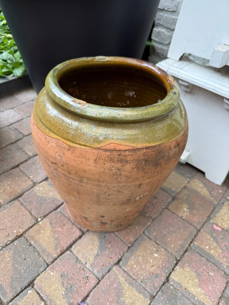 Grote oude Portugese terracotta pot kruik, Tuin en Terras, Bloempotten, Gebruikt, Minder dan 40 cm, Overige vormen, Terracotta