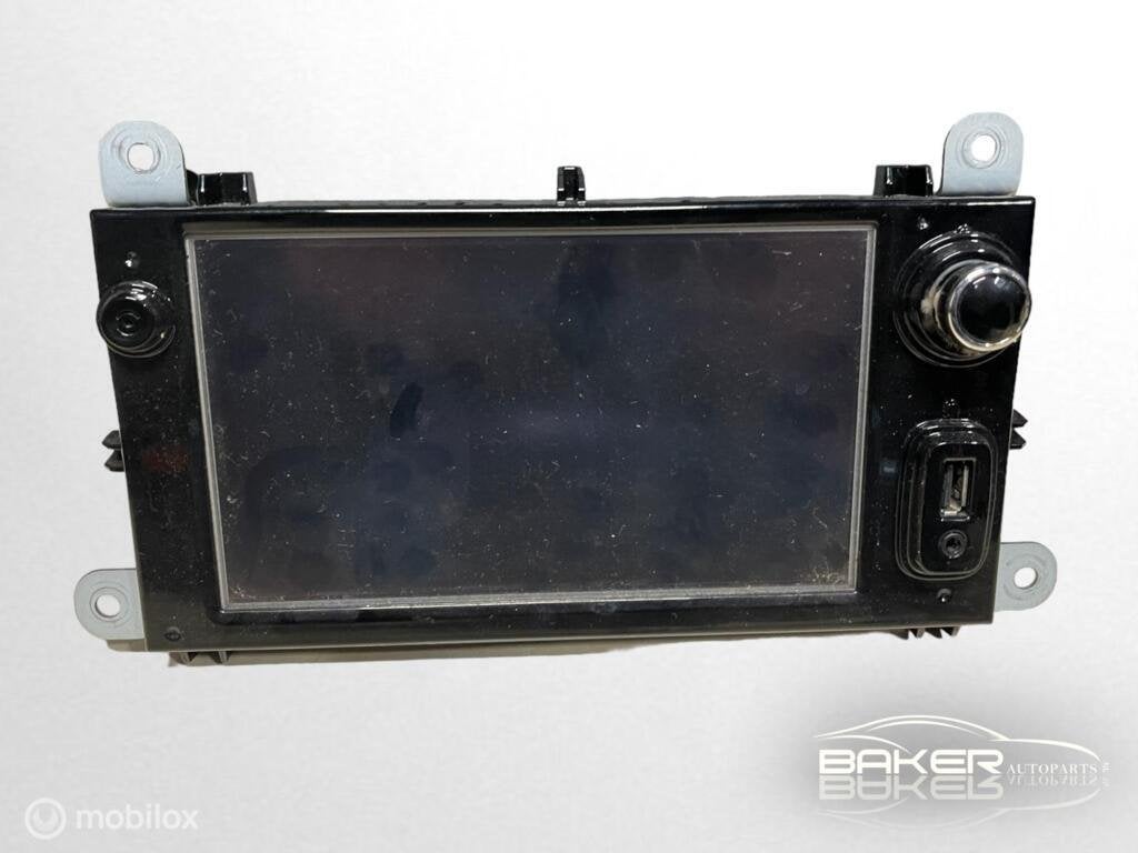 Navigatiedisplay Renault Clio IV ('13-'20) 281152928R, Gebruikt, Renault, Ophalen of Verzenden, Renault