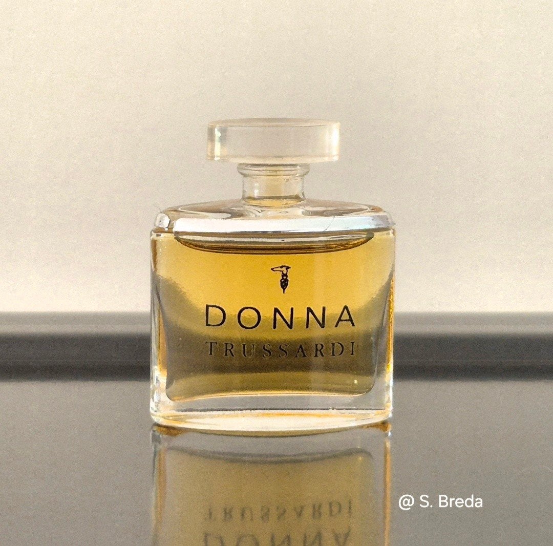 Trussardi - Donna - Eau de Parfum Miniatuur, Ophalen of Verzenden, Gebruikt, Miniatuur, Gevuld