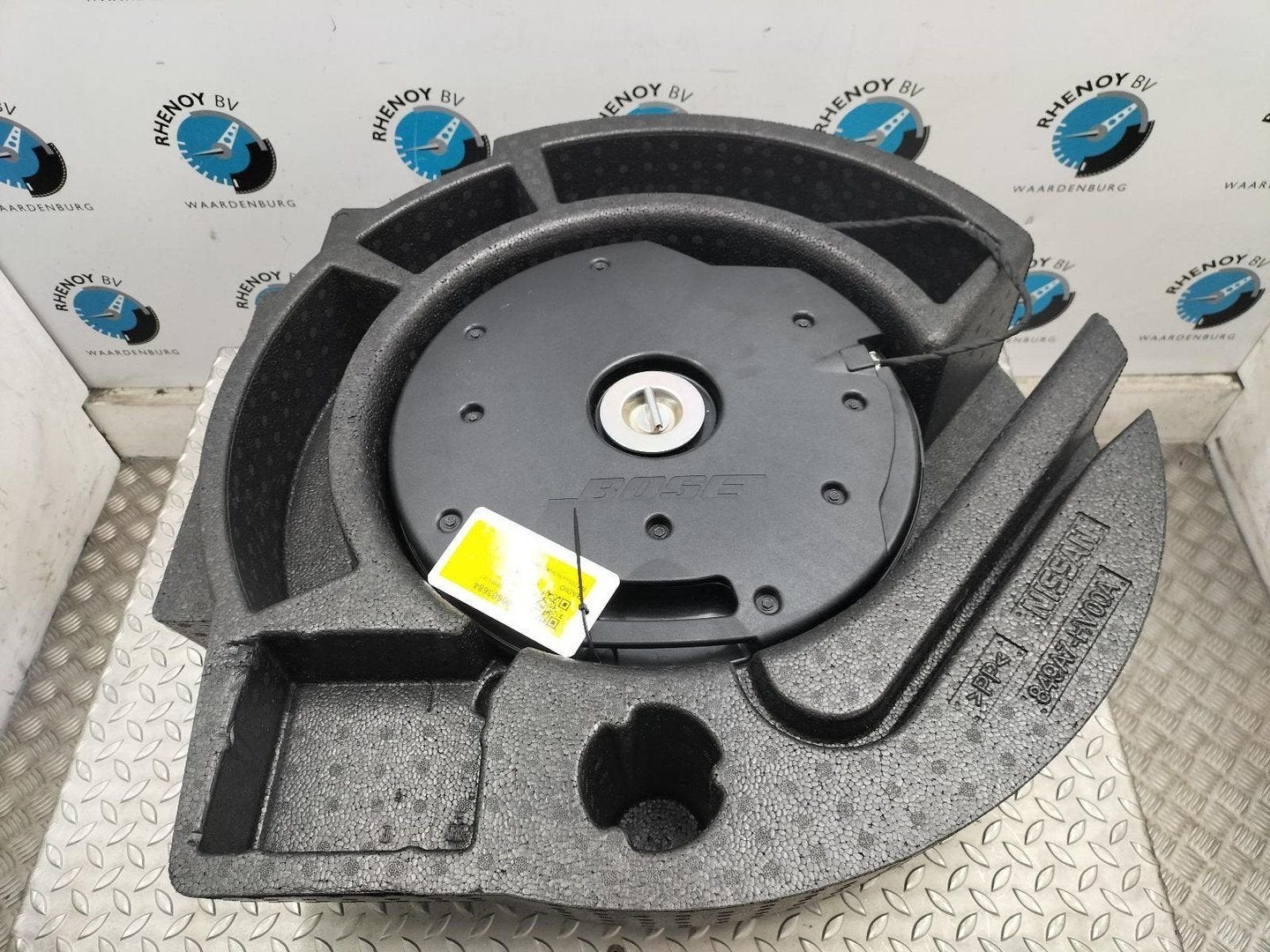 NISSAN QASHQAI J11E 1.3 DIG-T Tekna +  LUIDSPREKER / BOX 281, Ophalen of Verzenden, Gebruikt, Stiba lid