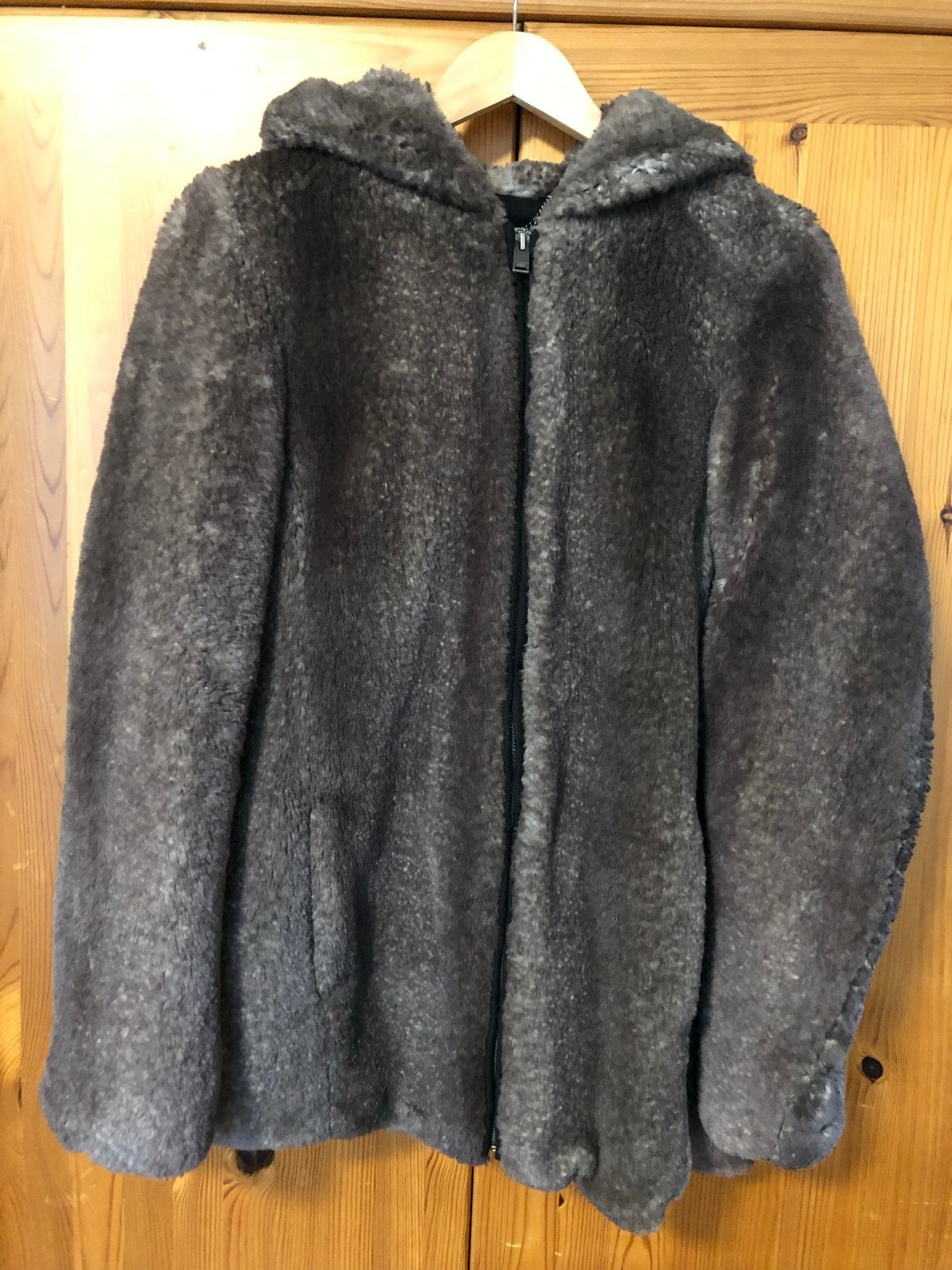 Zachte warme winterjas maat L - Pull&Bear, Ophalen of Verzenden, Zo goed als nieuw, Maat 42/44 (L), Bruin