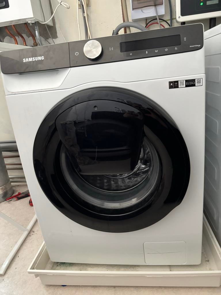 Samsung AddWash Wasmachine - 4 jaar oud, Witgoed en Apparatuur, Ophalen, 1200 tot 1600 toeren, Gebruikt, 8 tot 10 kg