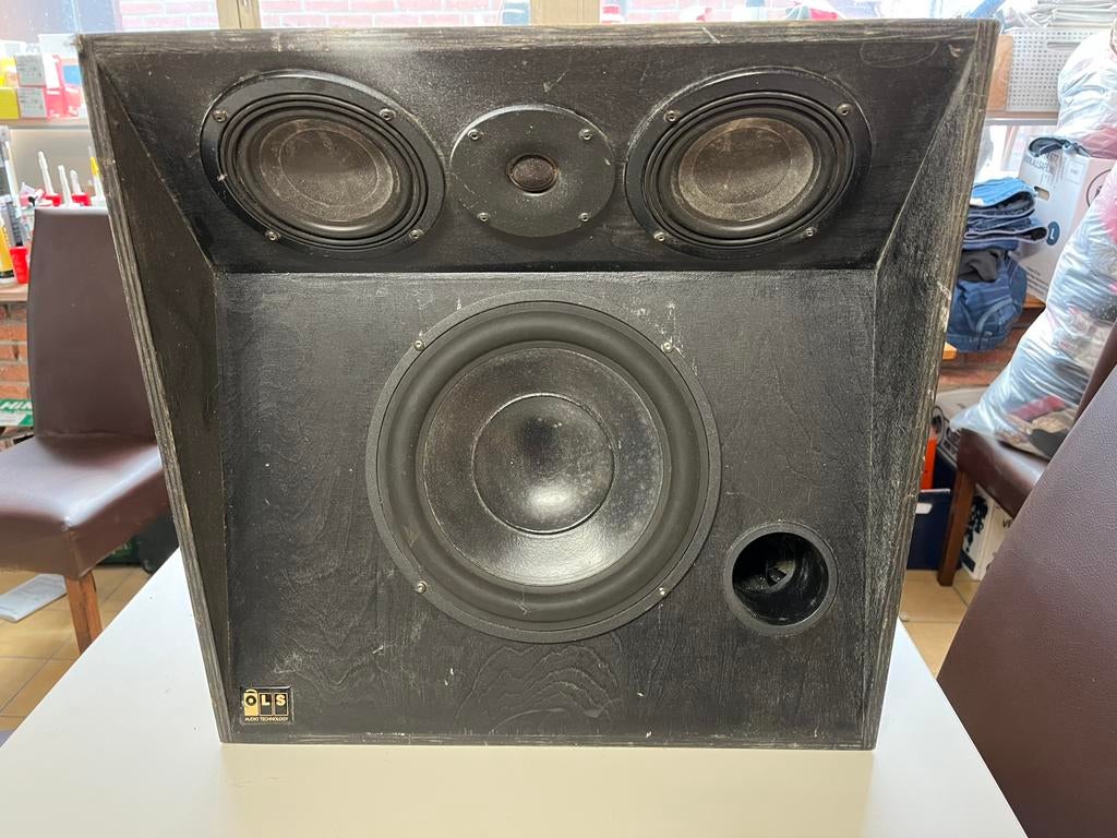 Luidsprekers OLS Vifa M25W-48-08 en ARM-150-03/8, Zo goed als nieuw, 120 watt of meer, Front, Rear of Stereo speakers, Ophalen