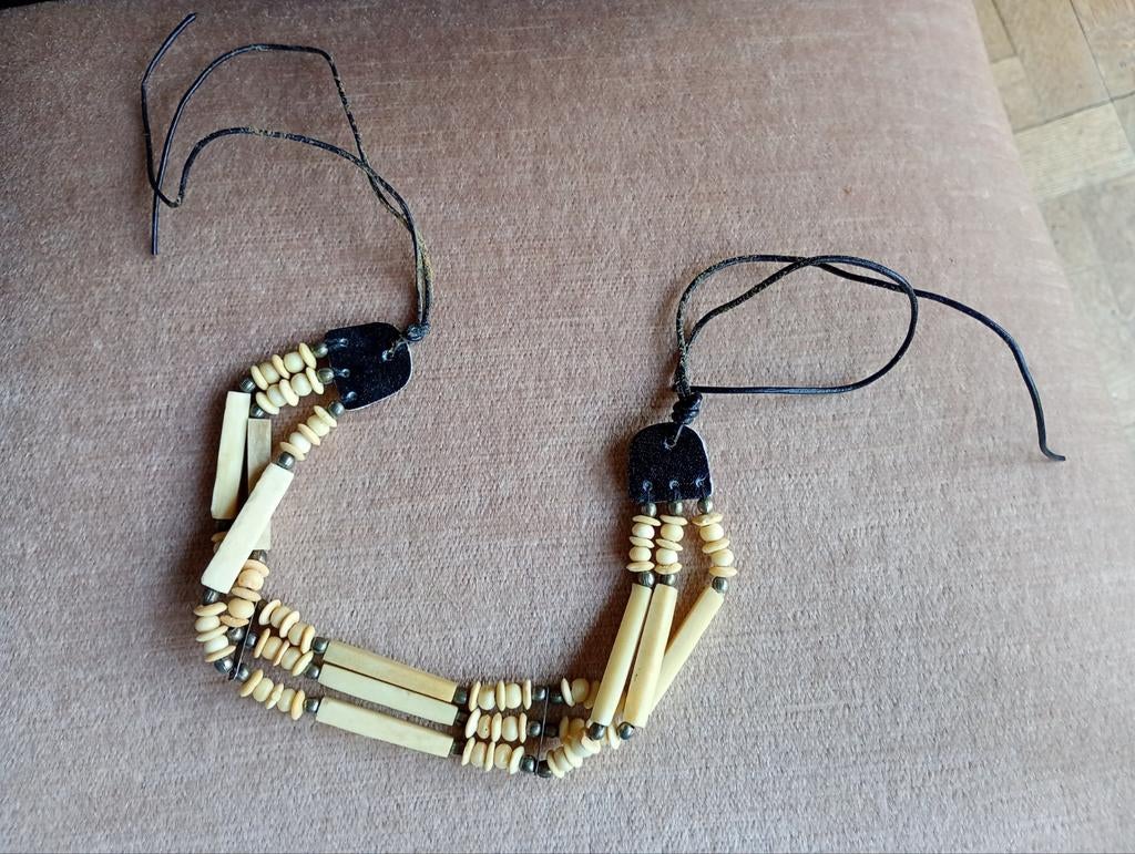 Native American choker , ketting. Hopi Navayo Indianen?, Ophalen, Overige materialen, Verstelbaar, Beige