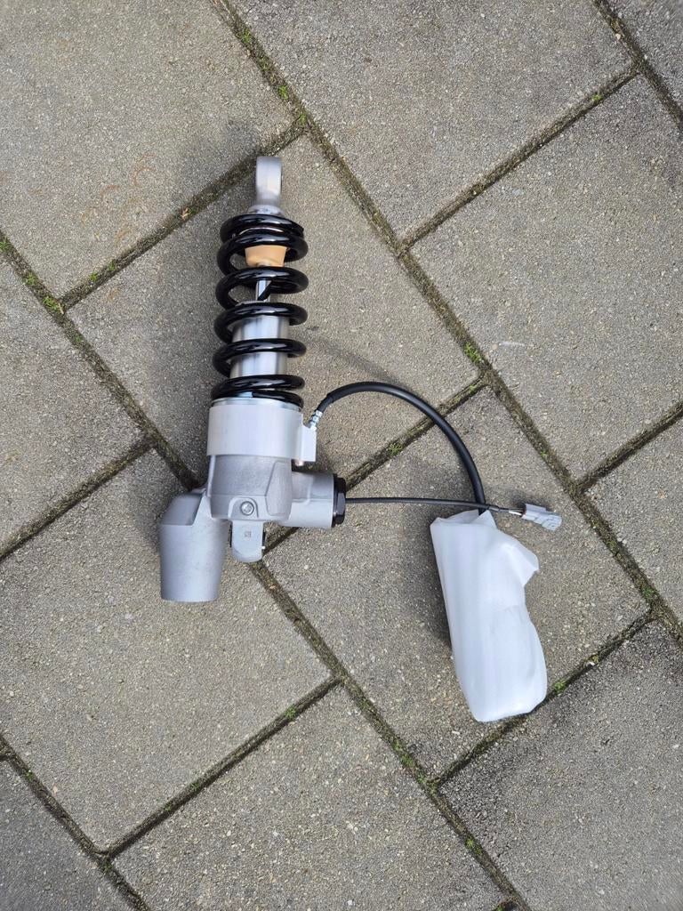 Achterschokbreker yamaha tracer 9 GT, Ophalen of Verzenden, Nieuw