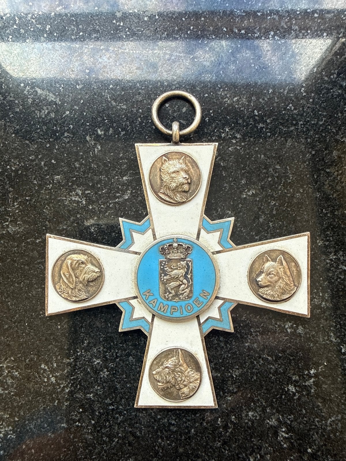 Antieke Honden Kampioen Medaille 1936 - Dunco v.d. Hof, Ophalen of Verzenden, Gebruikt, Hond of Kat, Overige typen
