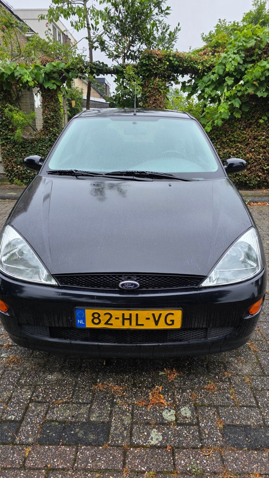 Ford Focus 1.4 I Ambiente 3D 2001 Zwart, Auto's, 1025 kg, 15 km/l, 74 pk, 4 cilinders