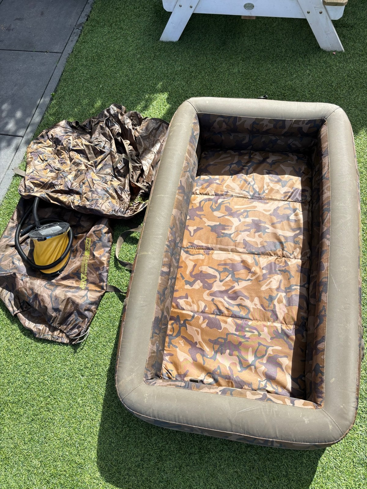 Fox R-Series Camo Inflatable Matras met Pomp, Ophalen of Verzenden, Zo goed als nieuw, Overige typen