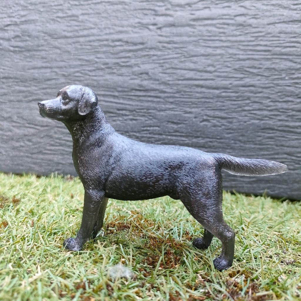 Zwarte labrador beeld, Verzamelen, Beelden en Beeldjes, Ophalen of Verzenden, Nieuw, Dier