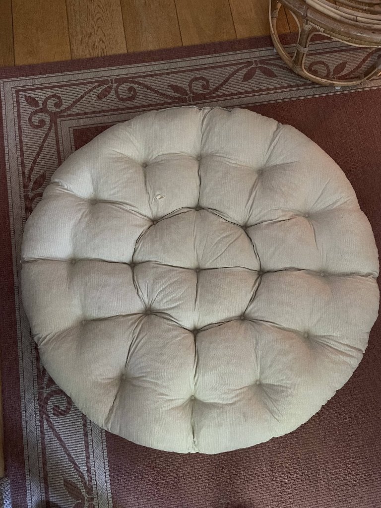 lounge stoel rond, Ophalen, Gebruikt, Ziet er beetje bamboe achtig uit, 75 tot 100 cm