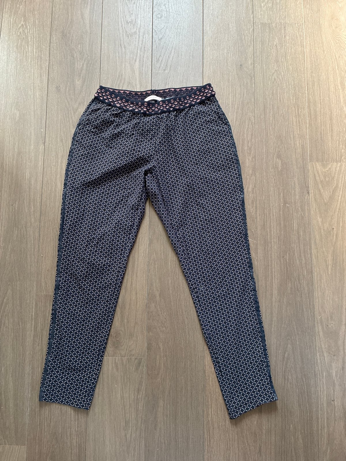 Studio Anneloes Broek Maat M met Mooie Bies, Ophalen of Verzenden, Gedragen, Maat 38/40 (M), Zwart