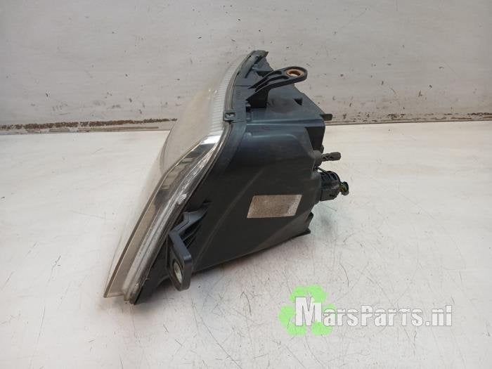 Koplamp rechts van een Fiat Panda