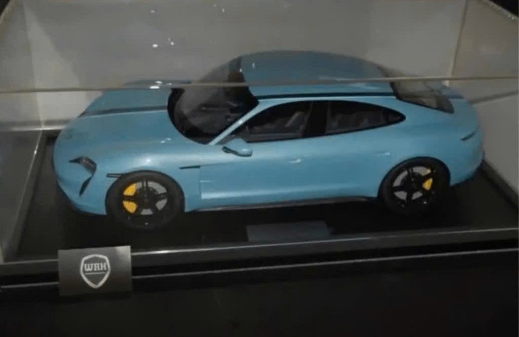 1:8 NIEUW PORSCHE TAYCAN TURBO S blue LTD 99 Minichamps WRH, Ophalen, Nieuw, 1:5 t/m 1:8, Auto