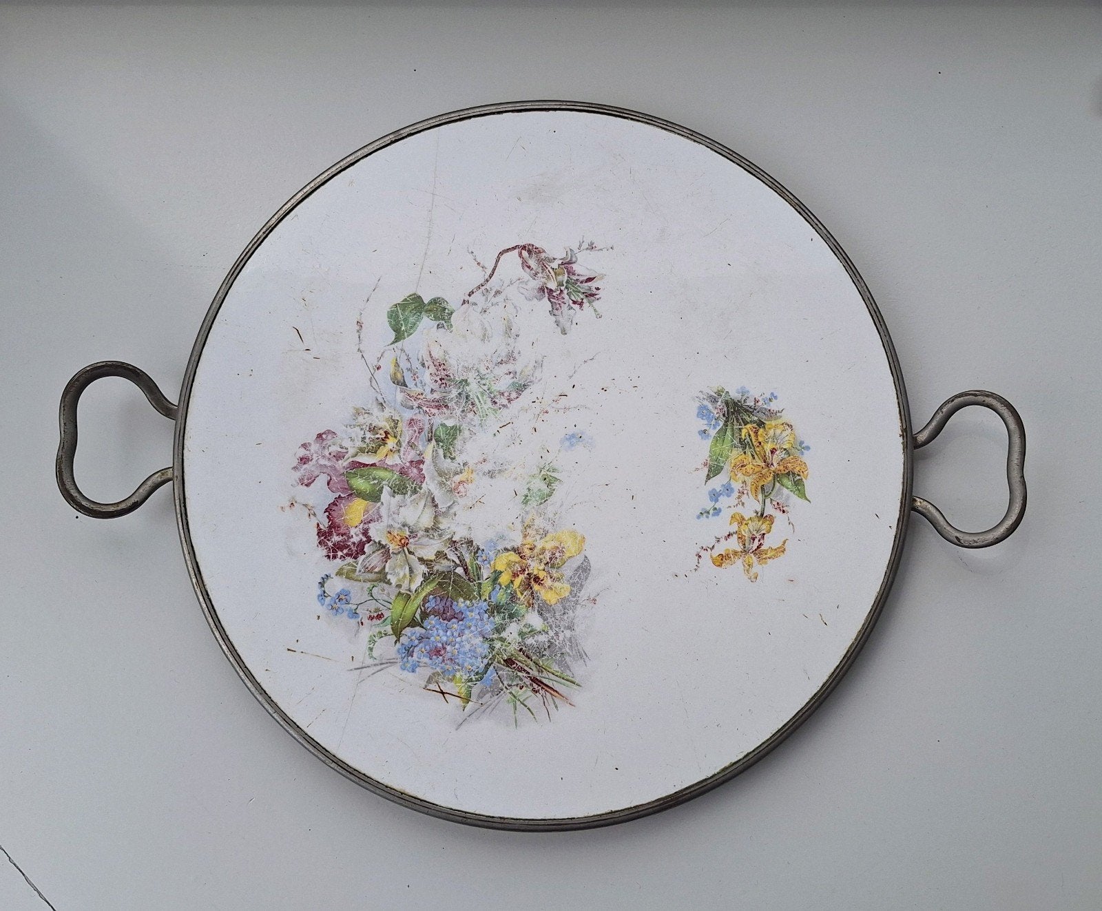 Rond porseleinen dienblad met bloemmotief, Ophalen of Verzenden