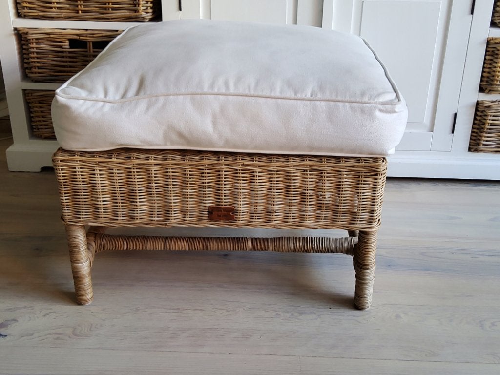 Hocker RIVERA MAISON WAS 350 euro, Ophalen, Gebruikt, Vierkant, Riet of Rotan