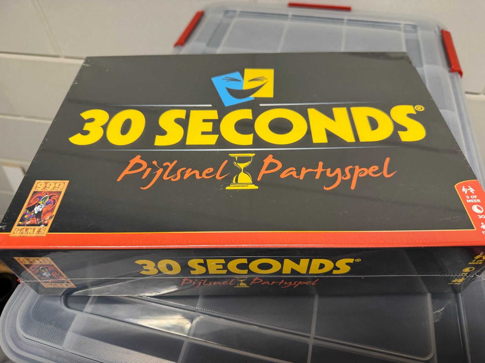 30 Seconds Pijlsnel Partyspel - Nieuw in verpakking, Hobby en Vrije tijd, Gezelschapsspellen | Bordspellen, Drie of vier spelers