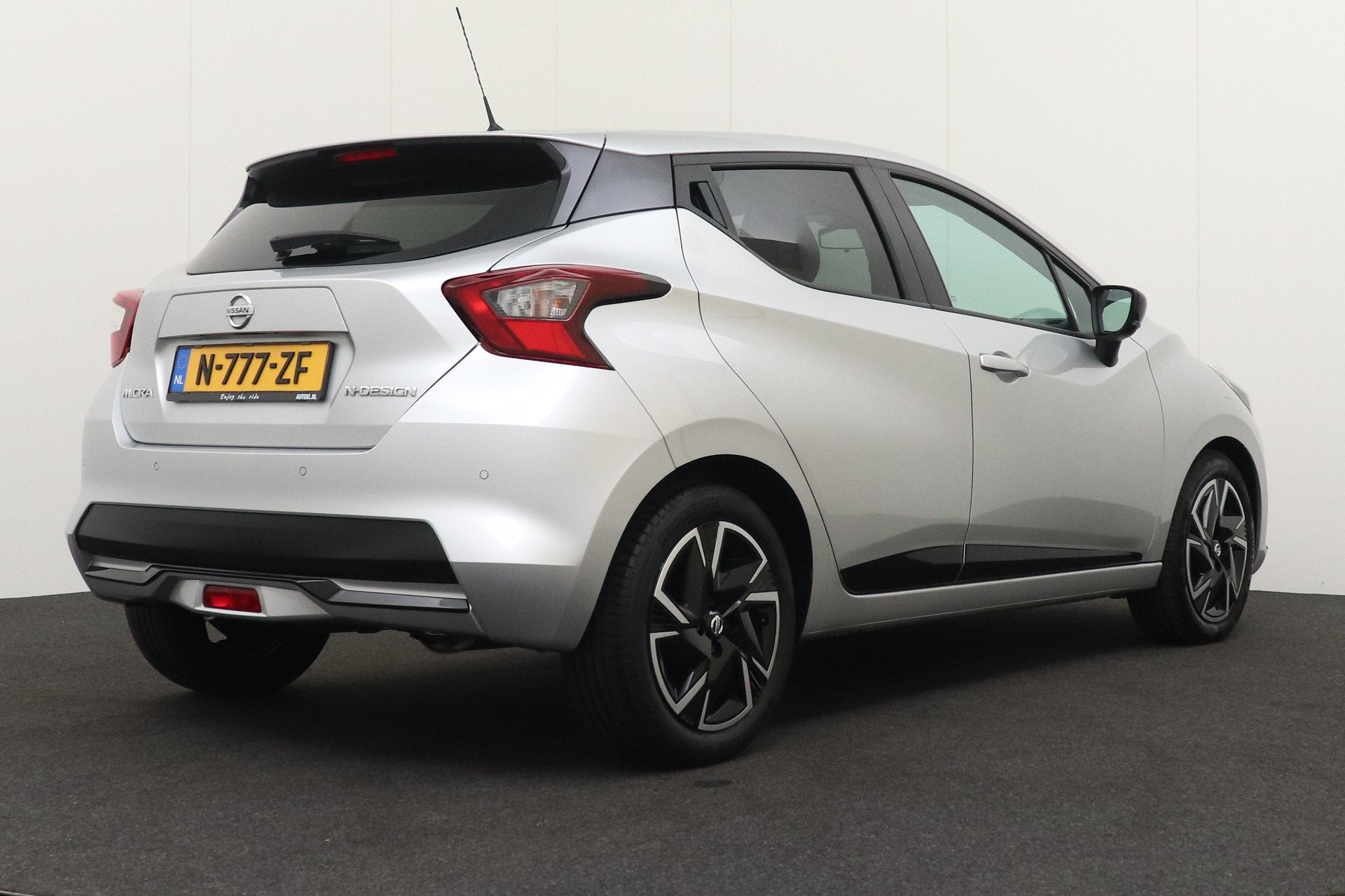 Nissan Micra 1.0 93 PK IG-T N-Design Cruise Carplay DAB, Auto's, Voorwielaandrijving, Stof, Handgeschakeld, 92 pk