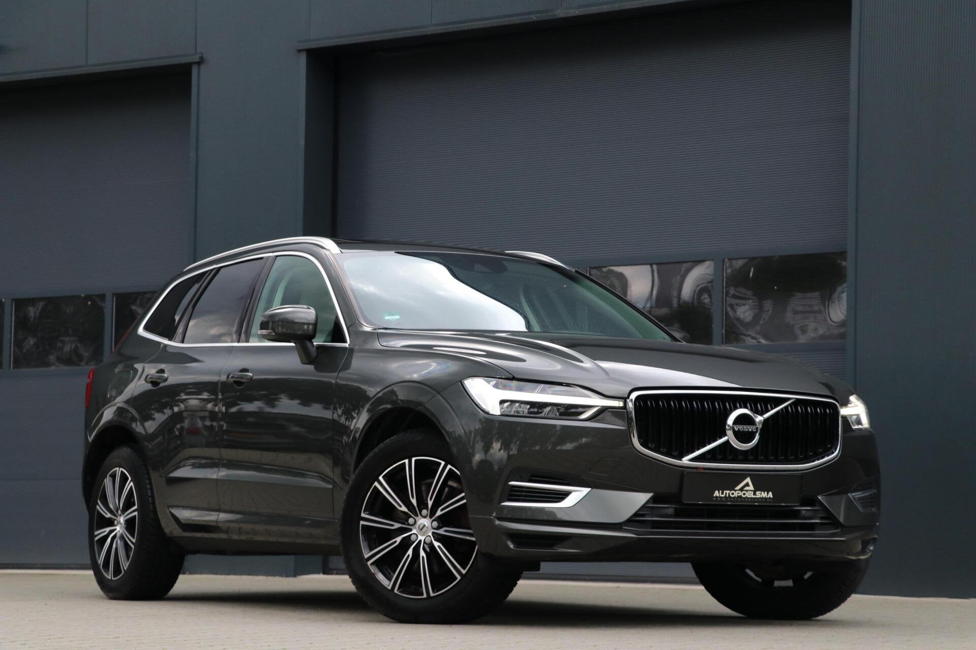 Volvo XC60 2.0 T8 Twin Engine AWD Inscription Leder Panodak, Automaat, Gebruikt, Euro 6, 4 cilinders
