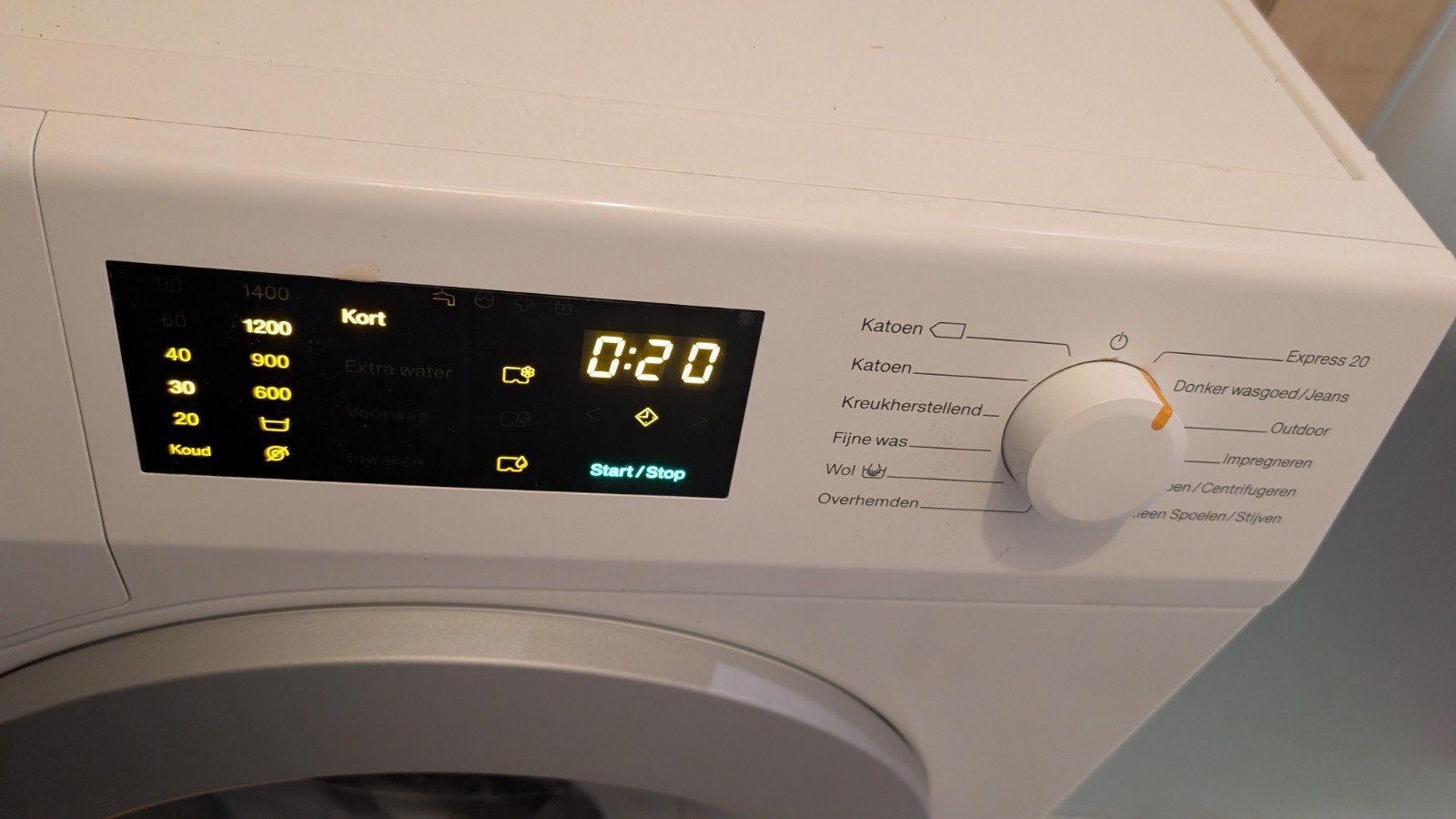 Miele wasmachine w1 classic Eco, Ophalen, Gebruikt, Handwasprogramma, Voorlader