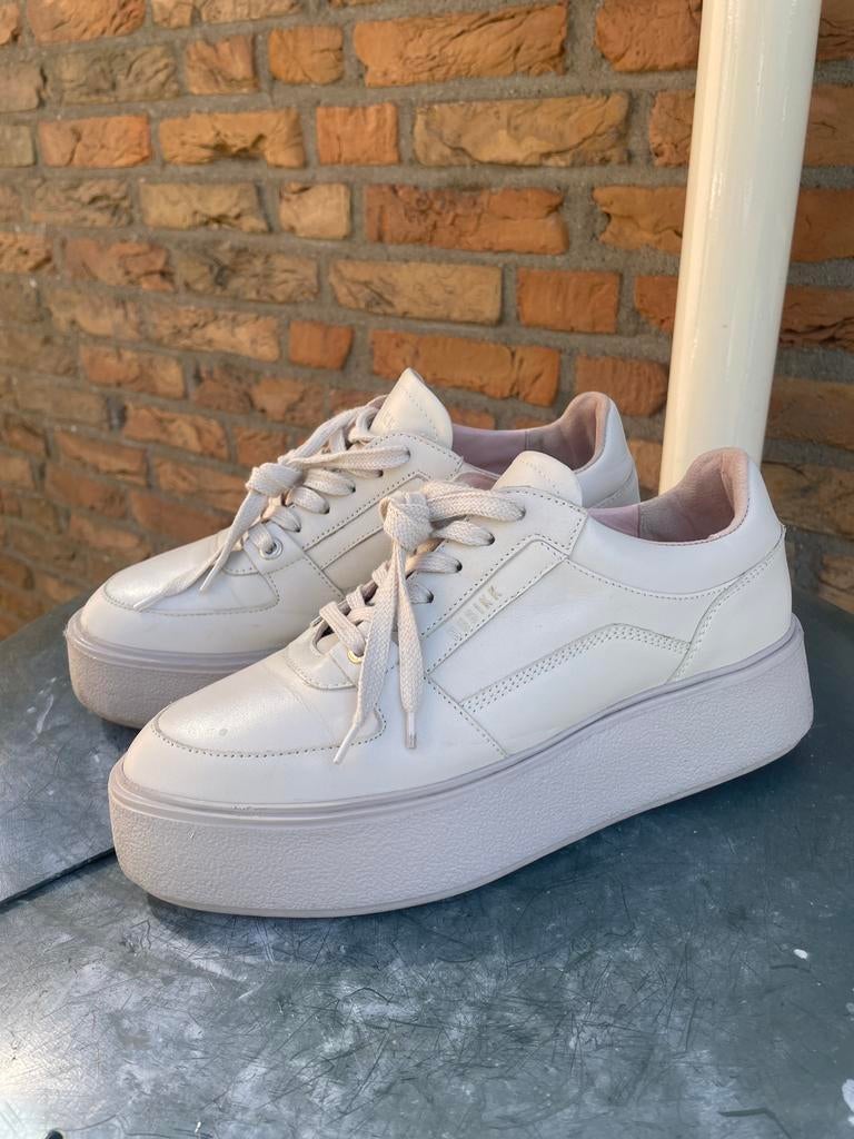 Nubikk Elise bloom maat 38, Beige, Ophalen of Verzenden, Sneakers of Gympen, Zo goed als nieuw