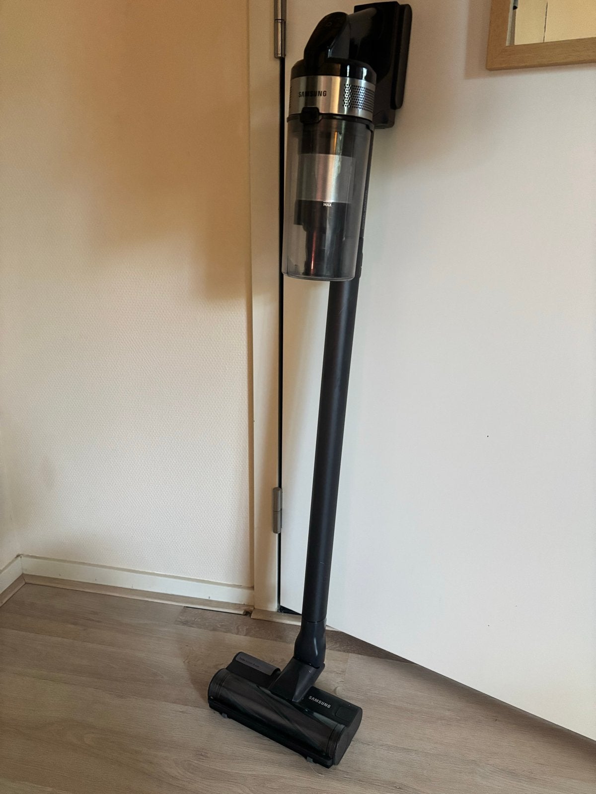 Samsung Jet 75E Pet Steelstofzuiger - Zo goed als nieuw, Witgoed en Apparatuur, Draadloos, Ophalen of Verzenden, Zo goed als nieuw