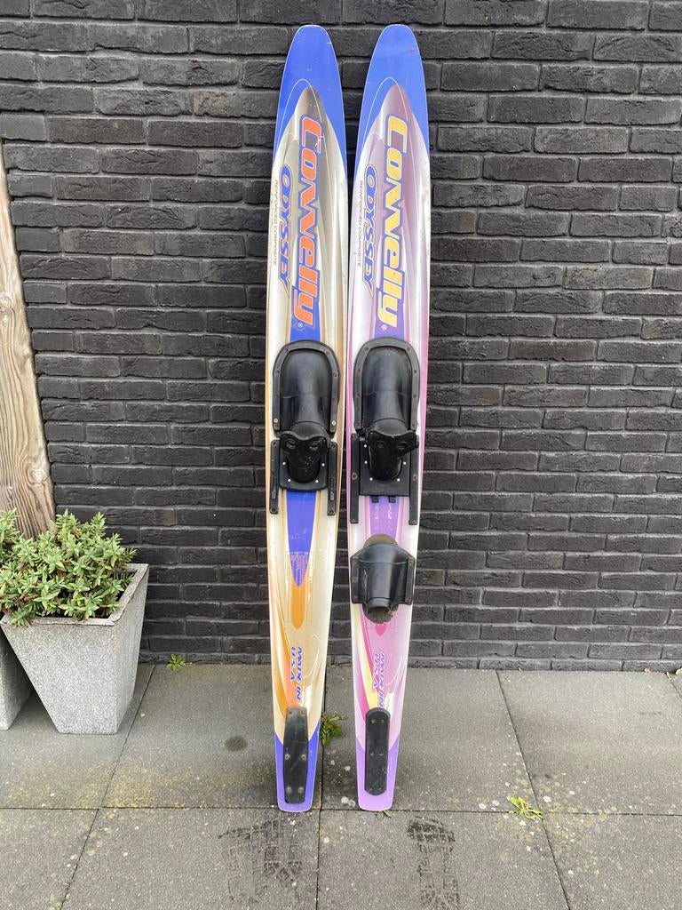 Connelly Odyssey waterski's, Watersport en Boten, Waterski's, Ophalen, Waterski's, Connelly Odyssey waterski's, 160 cm of meer