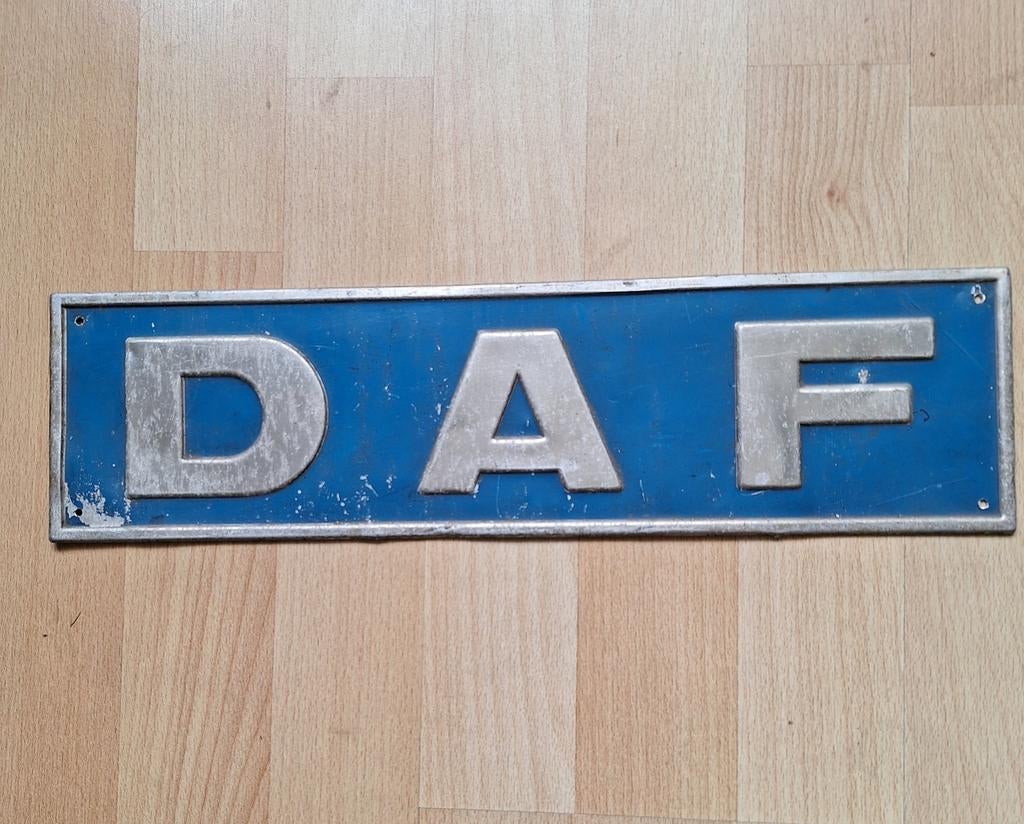 Vintage DAF auto plaat - Origineel en decoratief, Ophalen of Verzenden