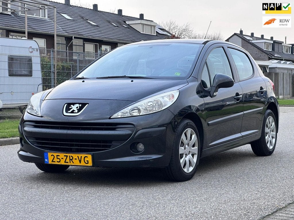 Peugeot 207 1.4 VTi Cool 'n Blue 1e Eigenaar*5DR*Navigatie*C, Voorwielaandrijving, Gebruikt, 1153 kg, Zwart