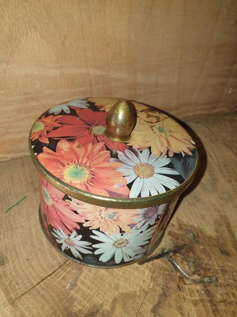 Vintage Côte d'Or blik met bloemendessin, Ophalen of Verzenden, Gebruikt, Koek(jes), Overige merken