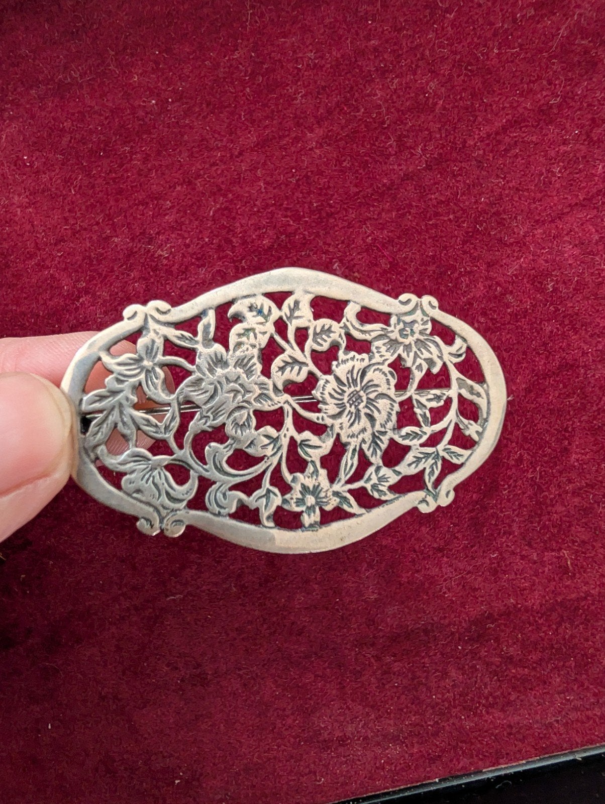 Vintage Zilveren Broche met Bloemmotief - Oud 835 Zilver, 4 tot 7 cm, Gebruikt, Ophalen of Verzenden, Zilver