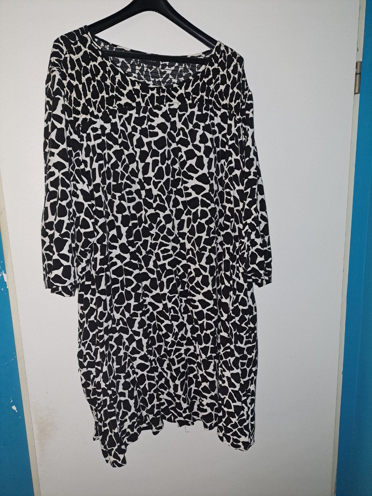 Gozzip jurk met dierenprint - Zwart/Wit, Kleding | Dames, Grote Maten, Ophalen of Verzenden, Zo goed als nieuw, Gozzip, Jurk