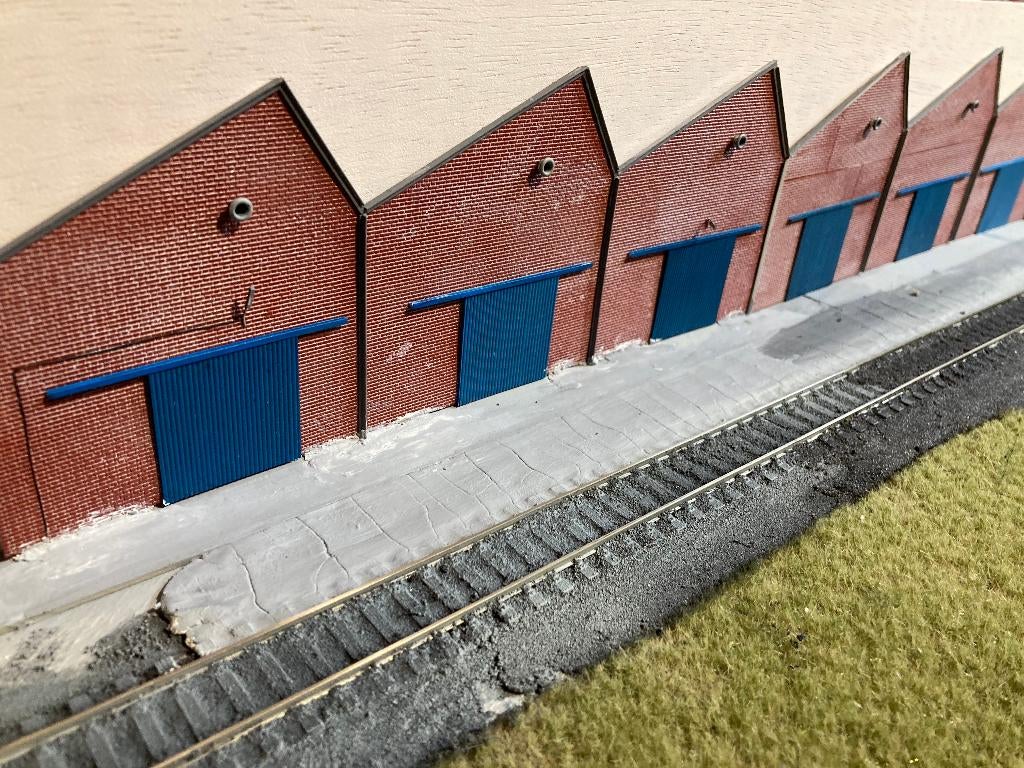 Loodsen zaagtanddak gebouwen relief HO, Overige merken, Verzenden, Gelijkstroom of Wisselstroom, Brug, Tunnel of Gebouw