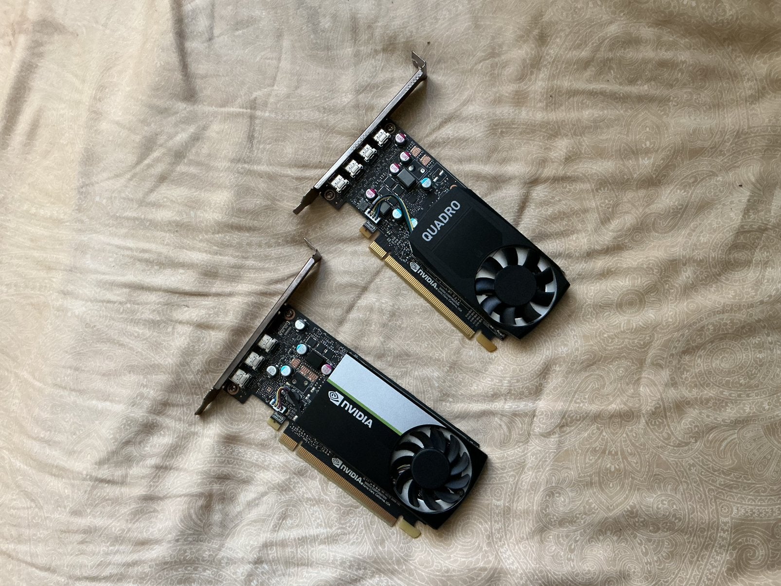 NVIDIA T400 & P620, Ophalen of Verzenden, Zo goed als nieuw, GDDR5, PCI-Express 3