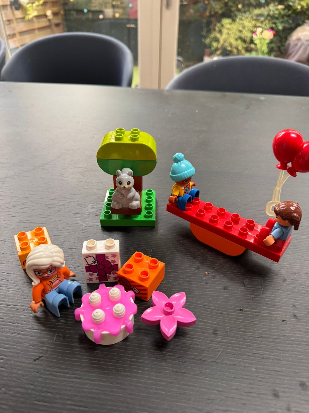 Duplo - verjaardagspicknick - 10832, Kinderen en Baby's, Ophalen of Verzenden, Zo goed als nieuw, Duplo
