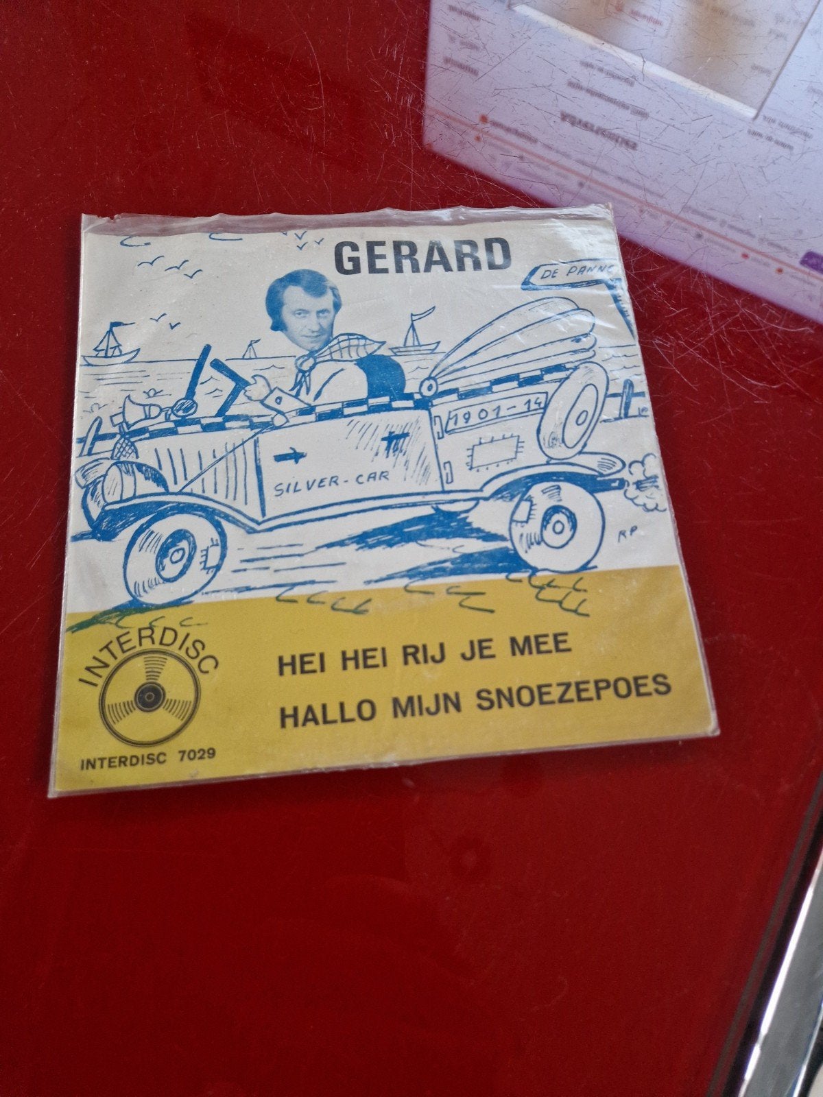 Gerard  Hei hei rij je mee. Hall mijn snoezepoes, Ophalen of Verzenden, Gebruikt, 7 inch, Nederlandstalig