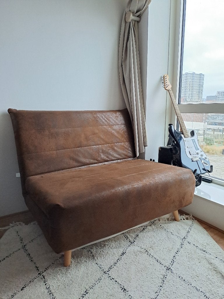 Maison du Monde Nio Slaapbank - Vintage Bruin Lederlook, Huis en Inrichting, Ophalen, Eenpersoons, Vintage, Industrieel, Zo goed als nieuw