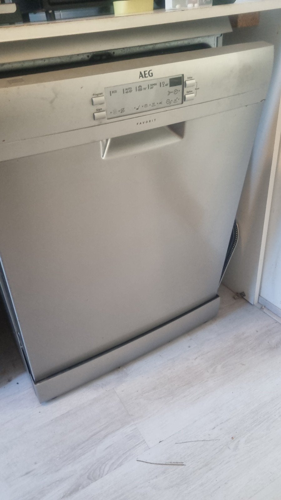 AEG Favorit vaatwasser - Gebruikt, maar werkt goed, Gebruikt, 60 cm of meer, Ophalen of Verzenden, 85 tot 90 cm