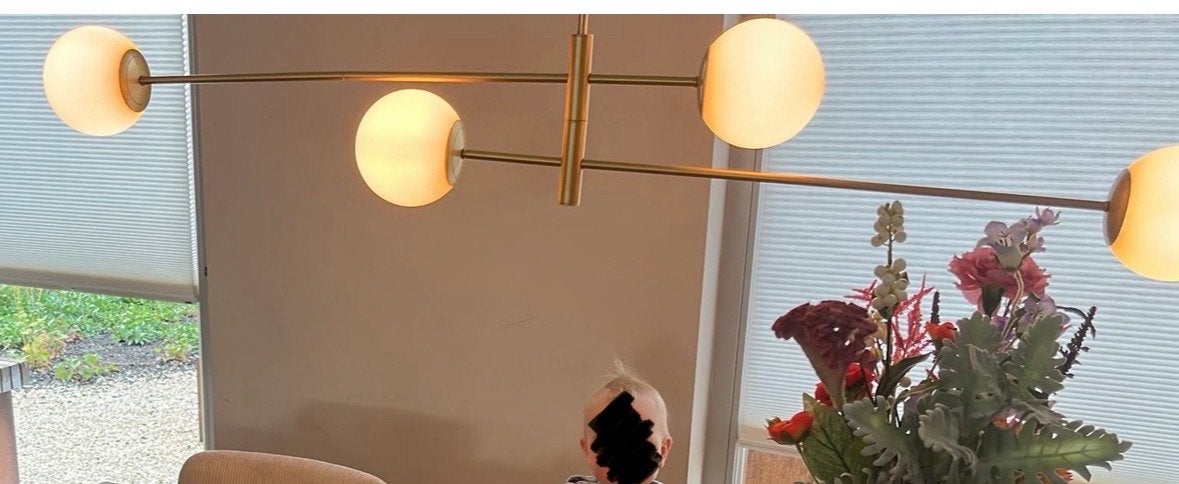 Westwing of Madedotcom Hanglamp met 4 Melkglas Bollen, Ophalen, Zo goed als nieuw, Metaal, E14 (klein)